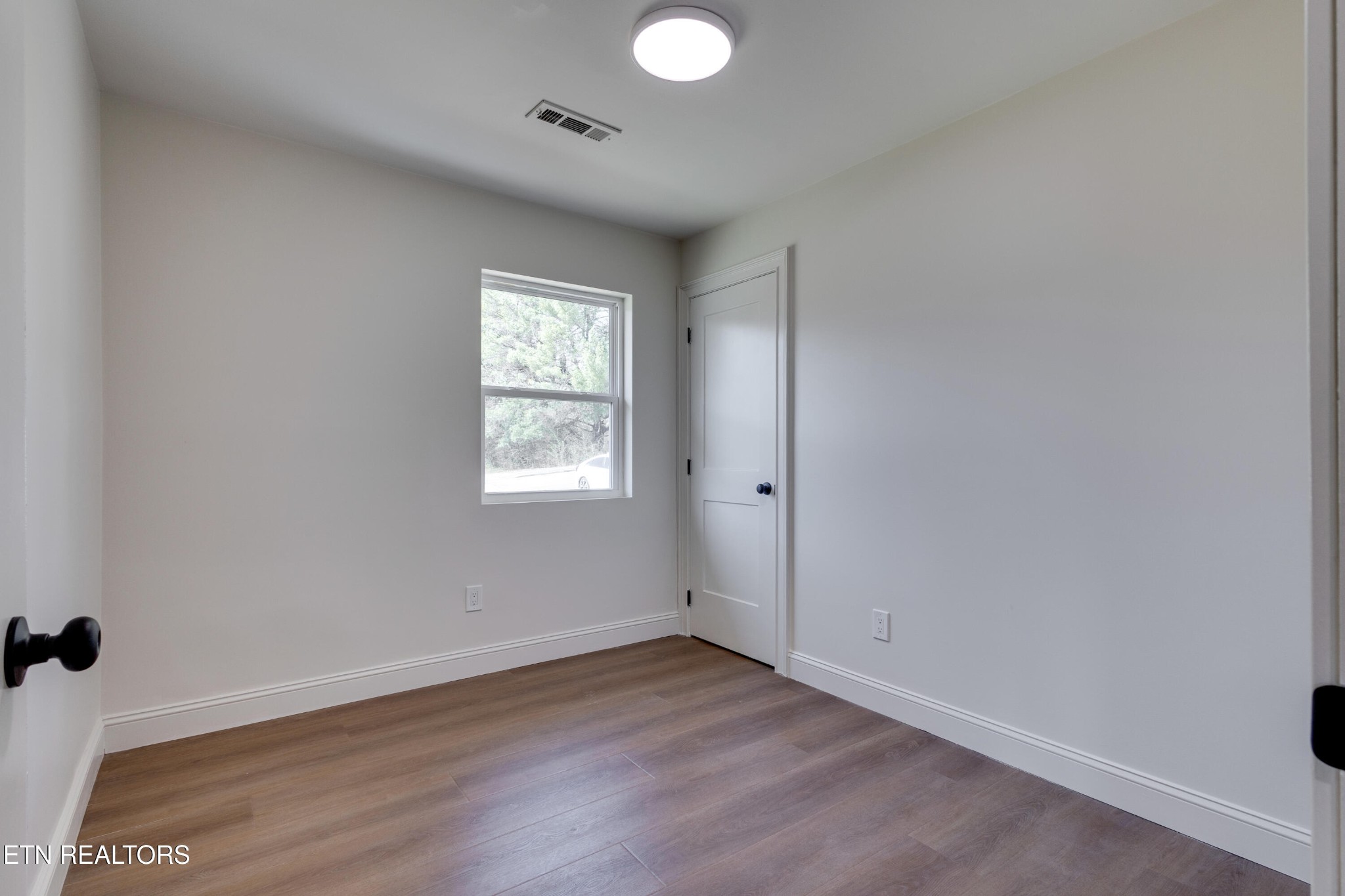 838 Whitehall Road Knoxville, TN 37909 - Photo 34 of 50 Gallery Image 34