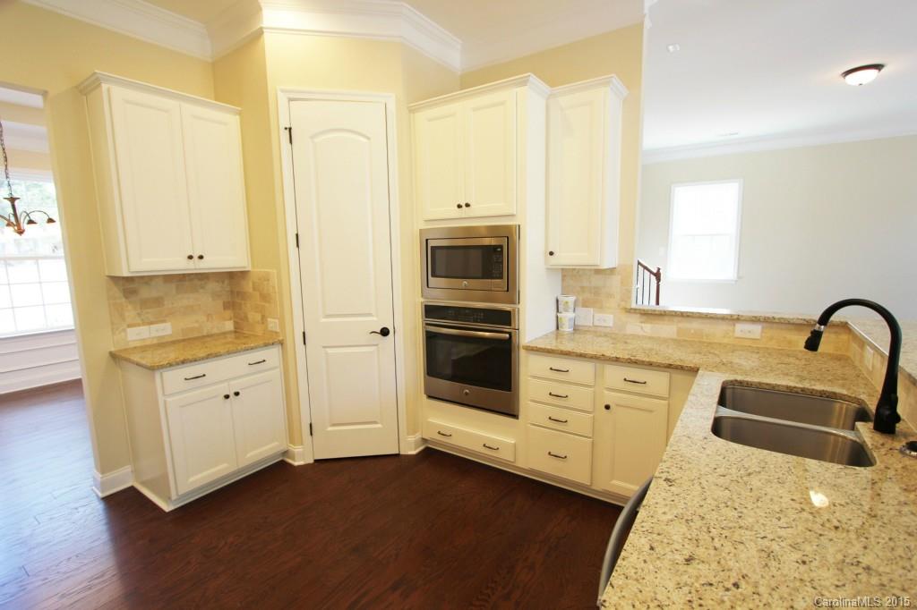 303 Calming Way Tega Cay, SC 29708 - Photo 9 of 24