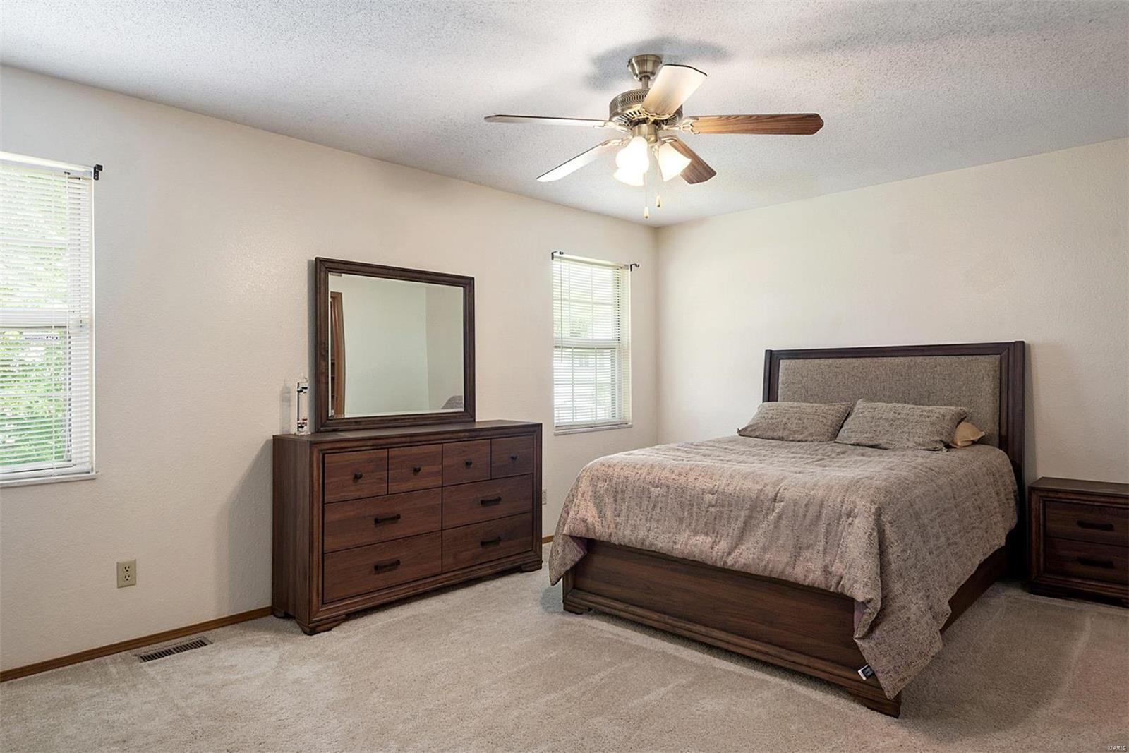 810 East Deer Creek Road O'Fallon, IL 62269 - Photo 14 of 24 Gallery Image 14