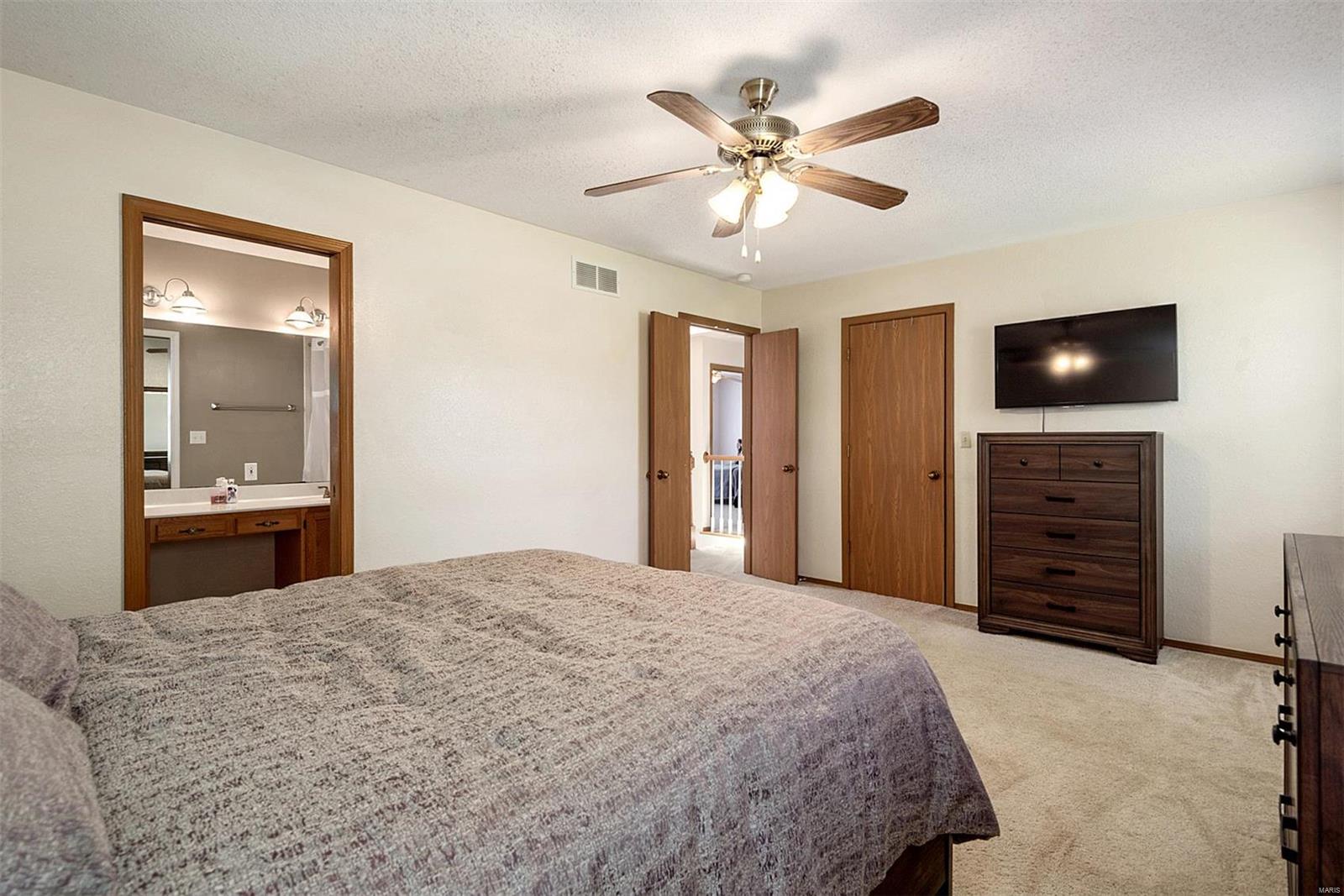 810 East Deer Creek Road O'Fallon, IL 62269 - Photo 15 of 24 Gallery Image 15