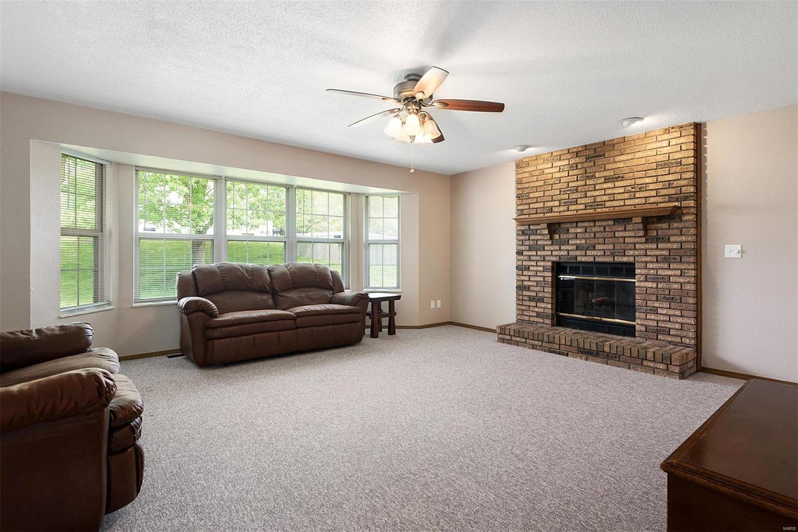 810 East Deer Creek Road O'Fallon, IL 62269 - Photo 7 of 24 Gallery Image 7
