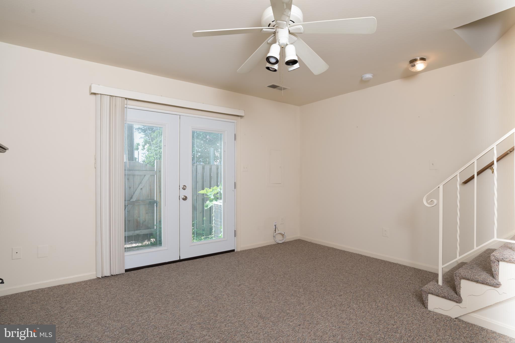 950 South Rolfe Street Arlington, VA 22204 - Photo 5 of 30 Rec Room with New Patio Doors