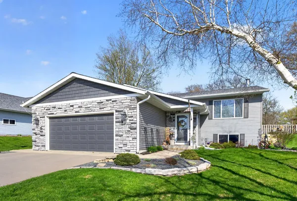 $344,900 | 105 Westside Lane, Fountain, MN 55935