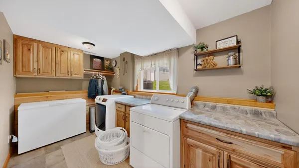 $344,900 | 105 Westside Lane, Fountain, MN 55935