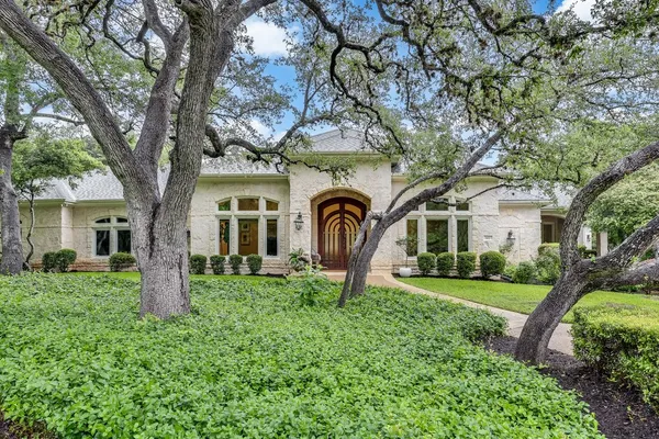 $2,999,950 | 102 Wood Trail, West Lake Hills, TX 78746
