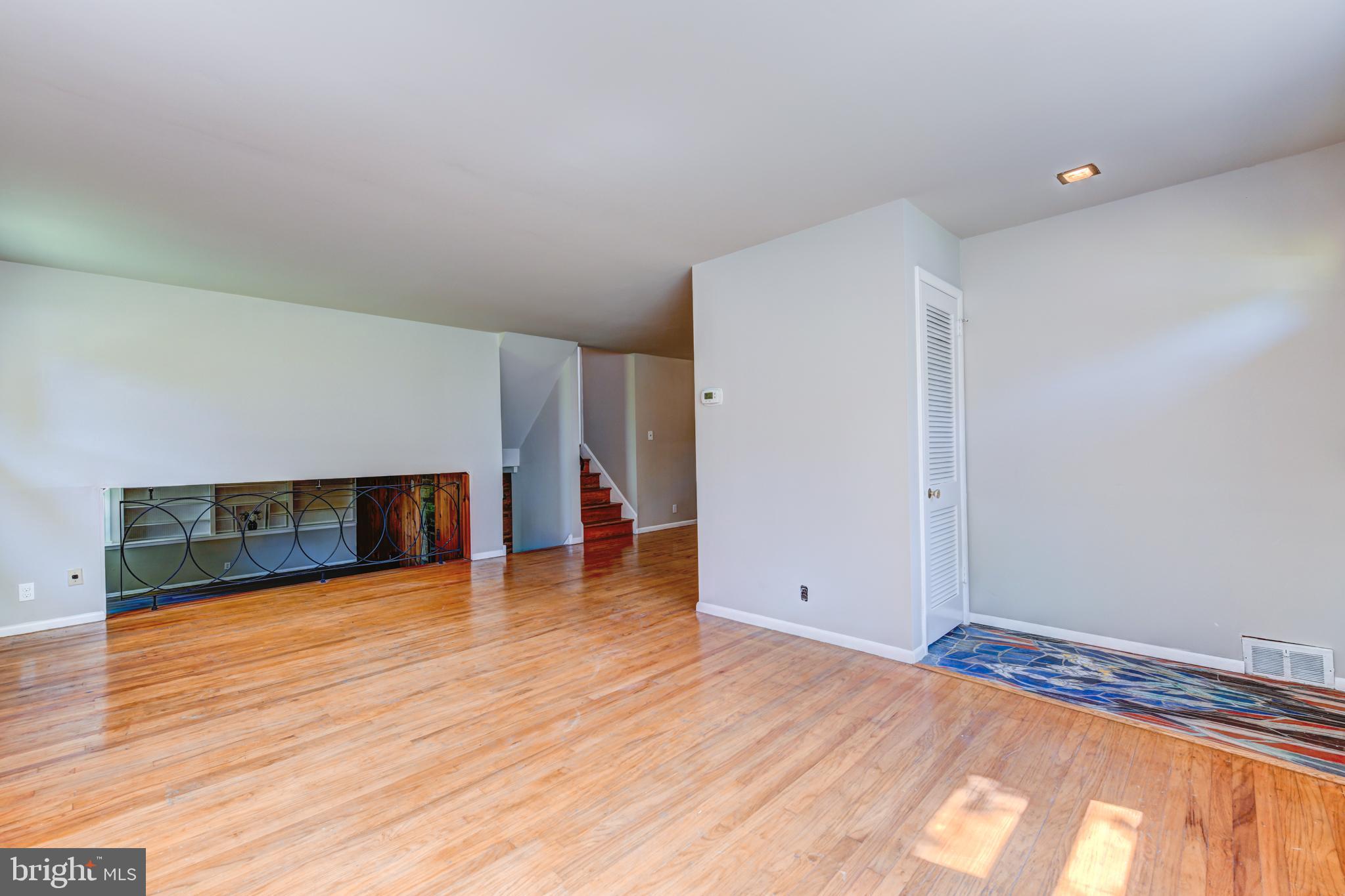 305 Preston Road Flourtown, PA 19031 - Photo 24 of 43 Livingroom