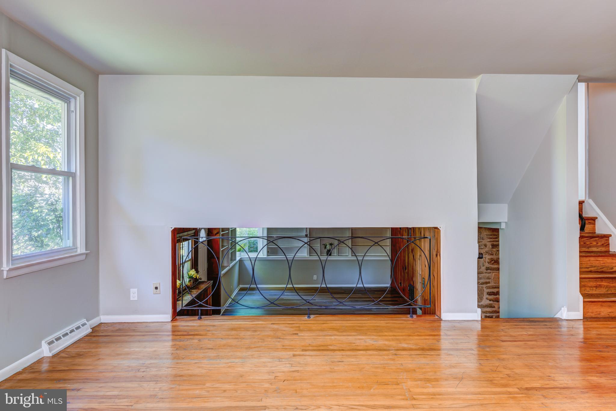305 Preston Road Flourtown, PA 19031 - Photo 25 of 43 Livingroom view into Den