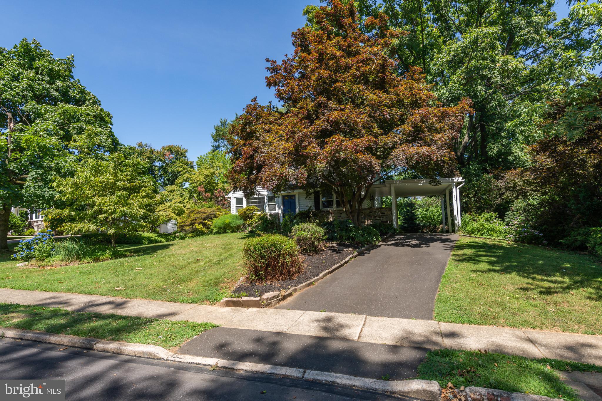 305 Preston Road Flourtown, PA 19031 - Photo 3 of 43 View from Street