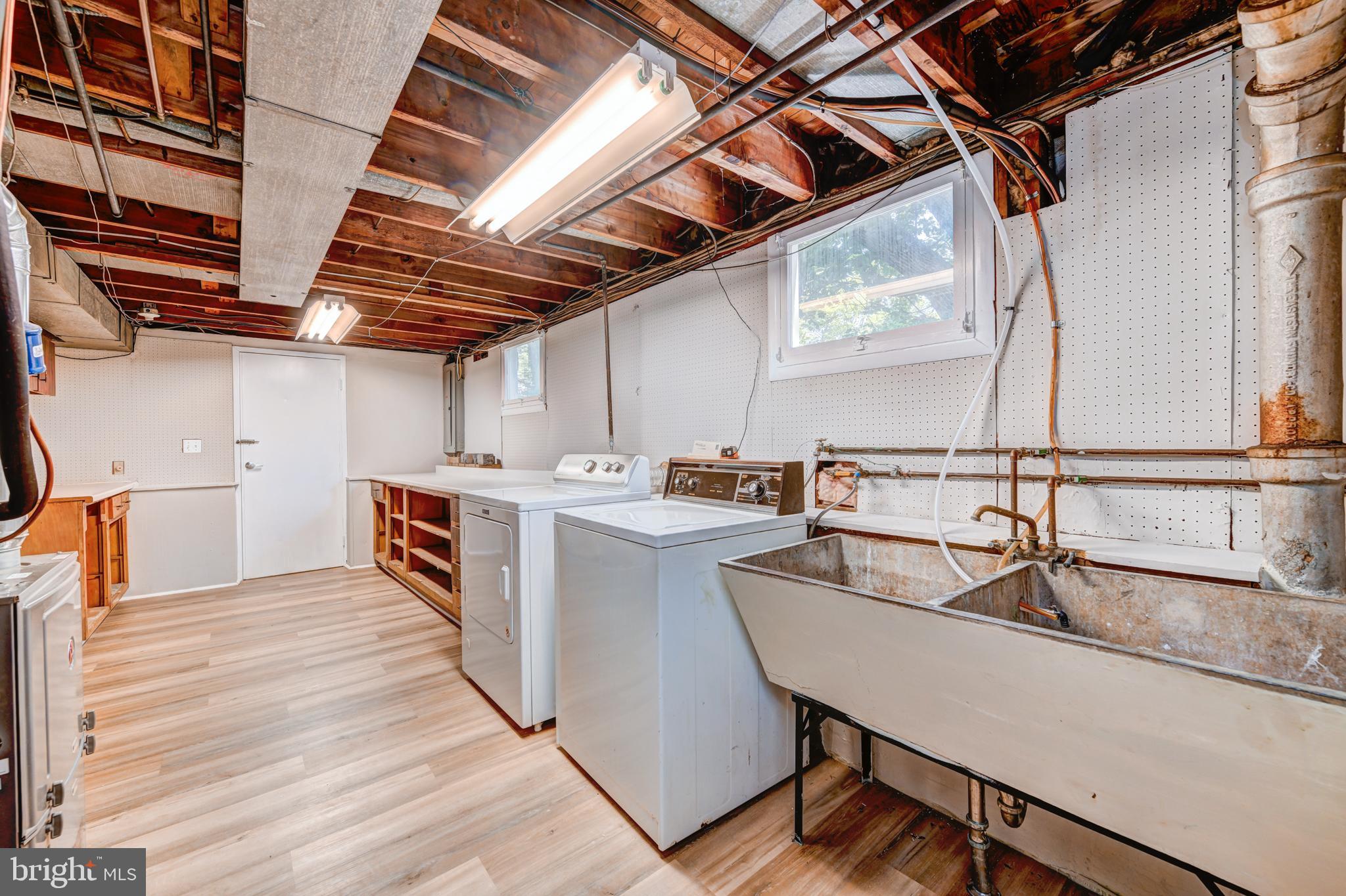 305 Preston Road Flourtown, PA 19031 - Photo 32 of 43 Laundry Room