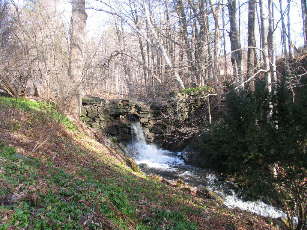 12 Yale Hill Road Stockbridge, MA 01262 - Photo 3 of 17 IMG_3458