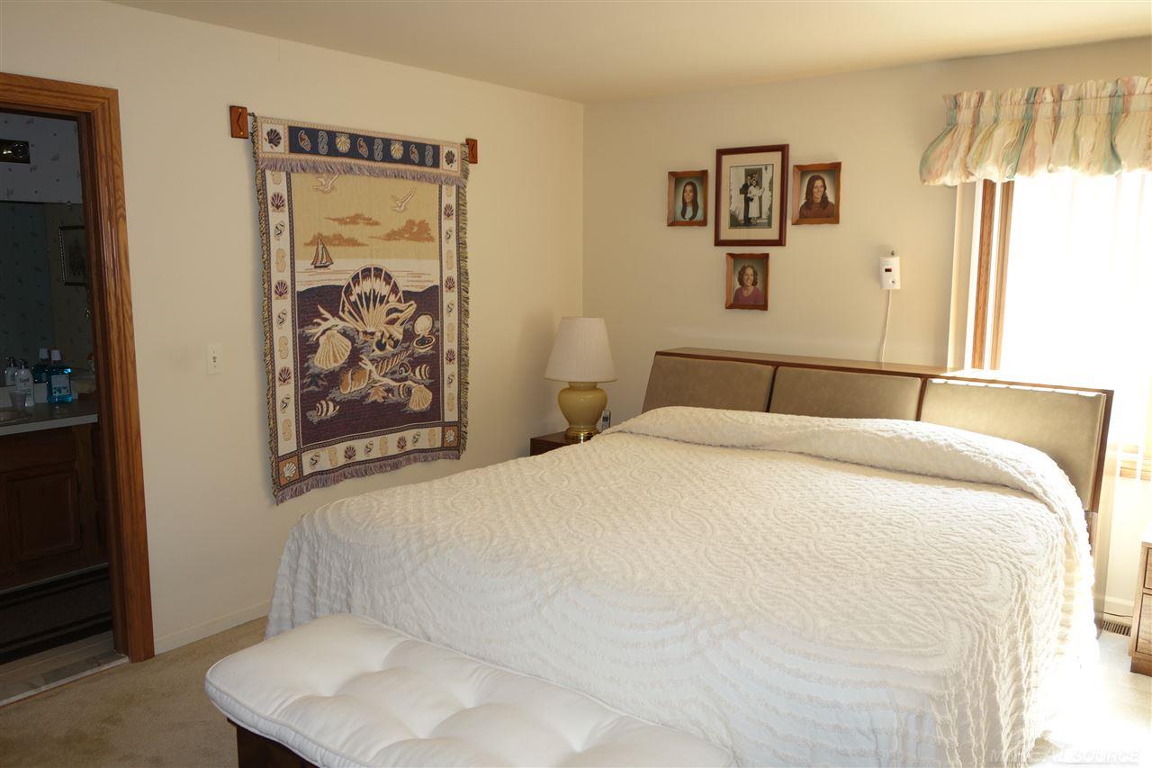 2151 Rochelle Park Drive Rochester Hills, MI 48309 - Photo 19 of 34