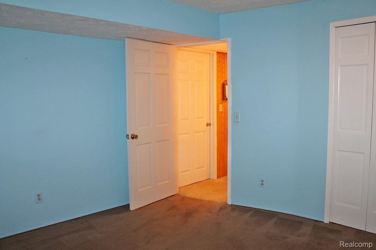 22317 Peach Tree Novi, MI 48375 - Photo 82 of 86 IMG_6024.JPG