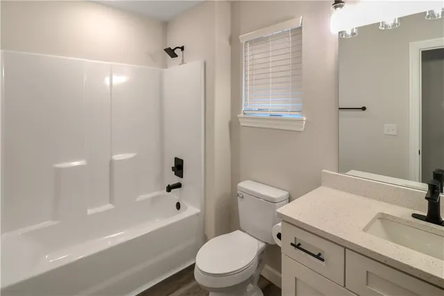 $334,000 | 365 Southeast 85th Road, Warrensburg, MO 64093