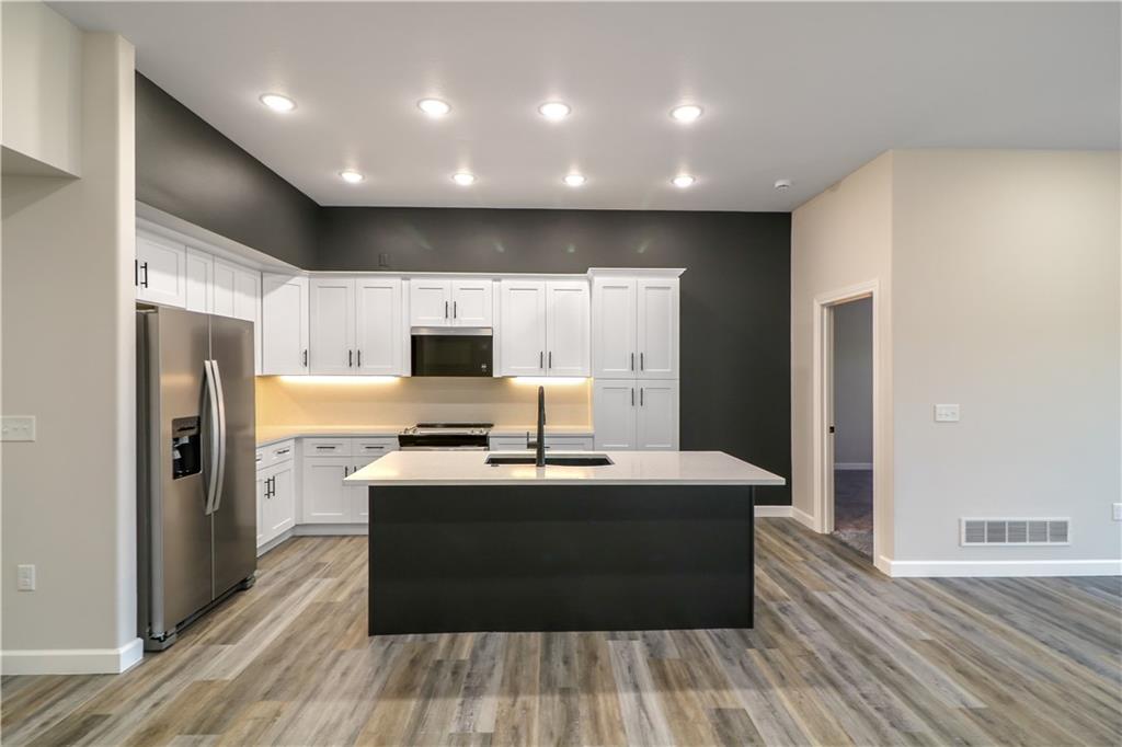 365 Southeast 85th Road Warrensburg, MO 64093 - Photo 8 of 28