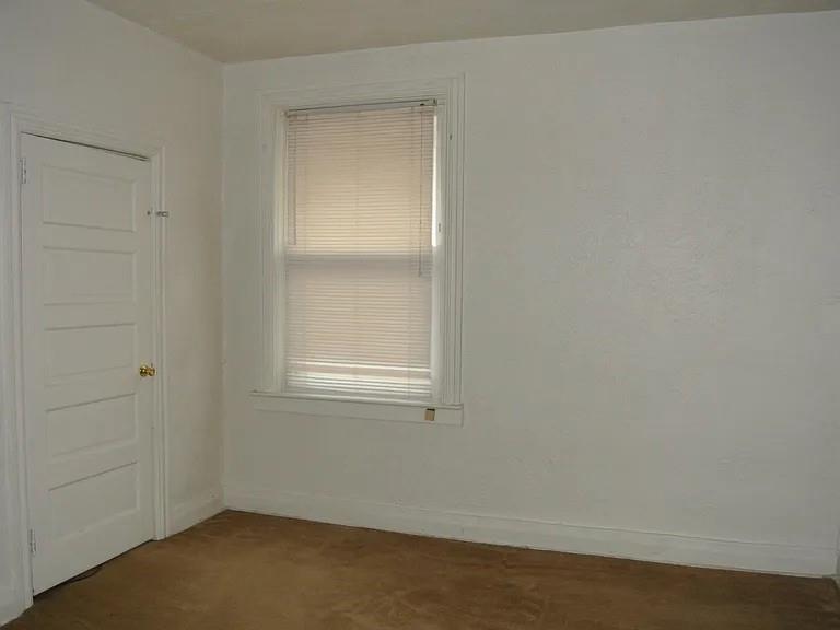1120 Hope Hollow Road Carnegie, PA 15106 - Photo 5 of 15 Gallery Image 5