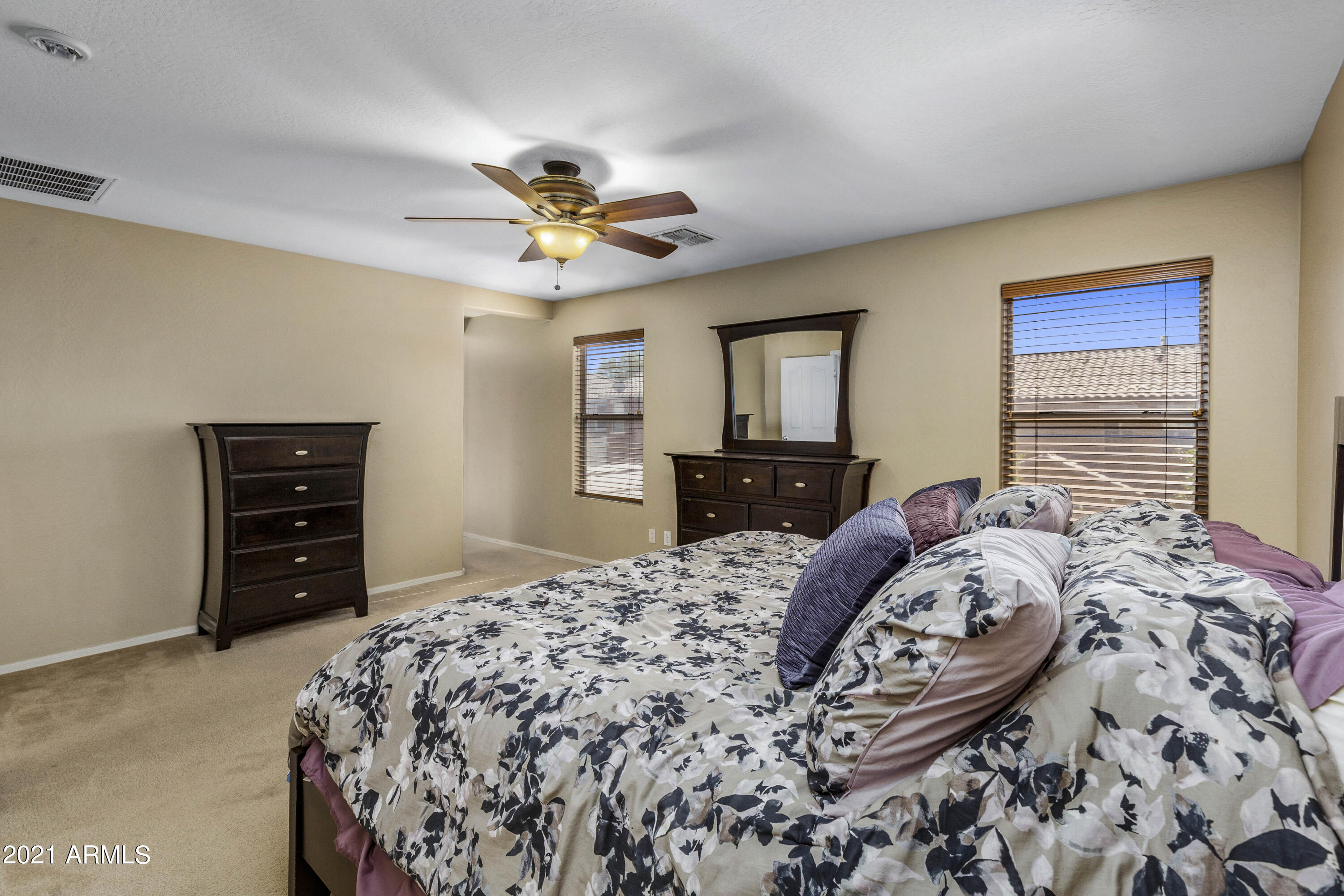 3549 East Harwell Road Gilbert, AZ 85234 - Photo 26 of 37 IMG_1069