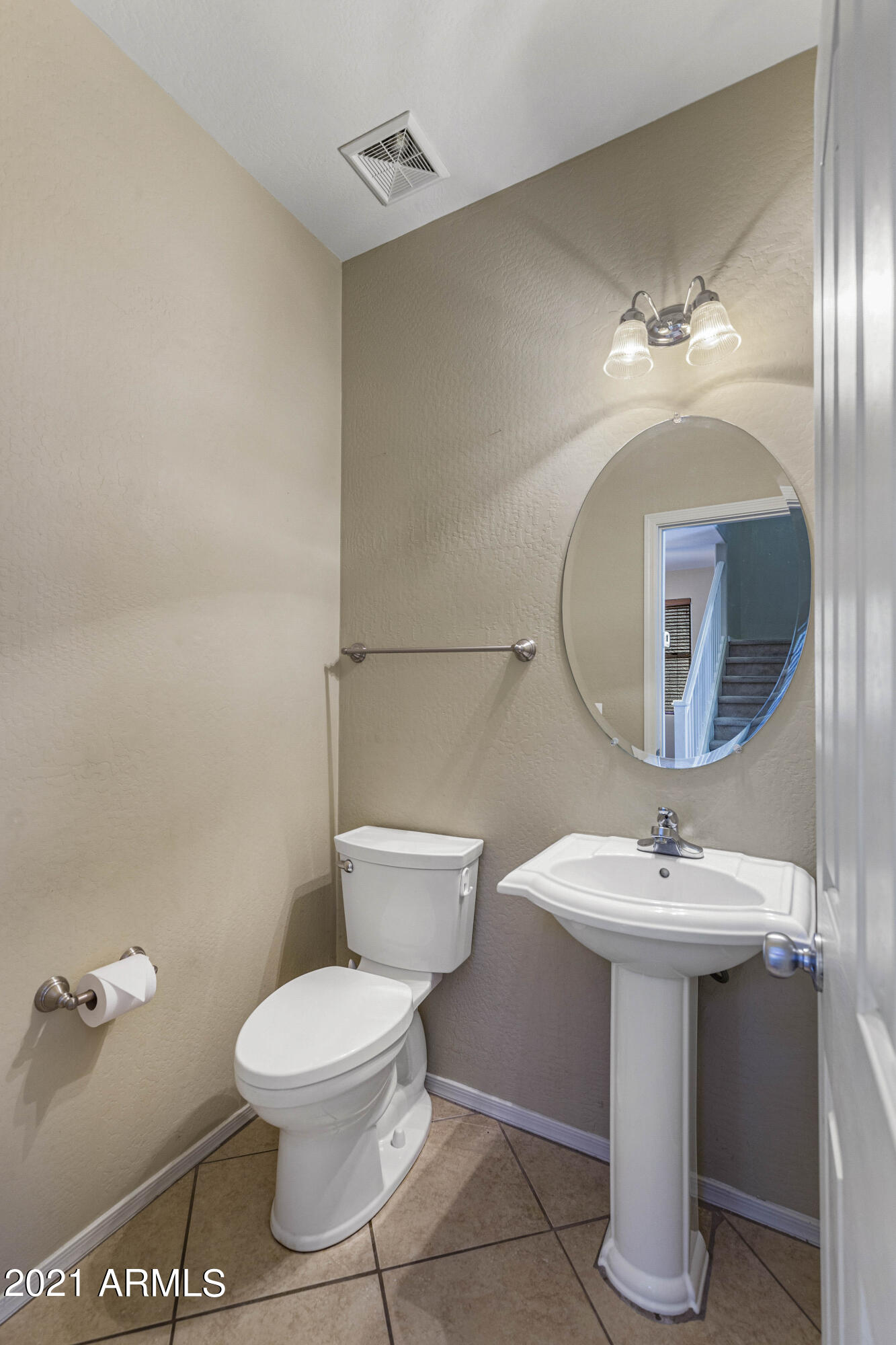 3549 East Harwell Road Gilbert, AZ 85234 - Photo 7 of 37 IMG_0867.1
