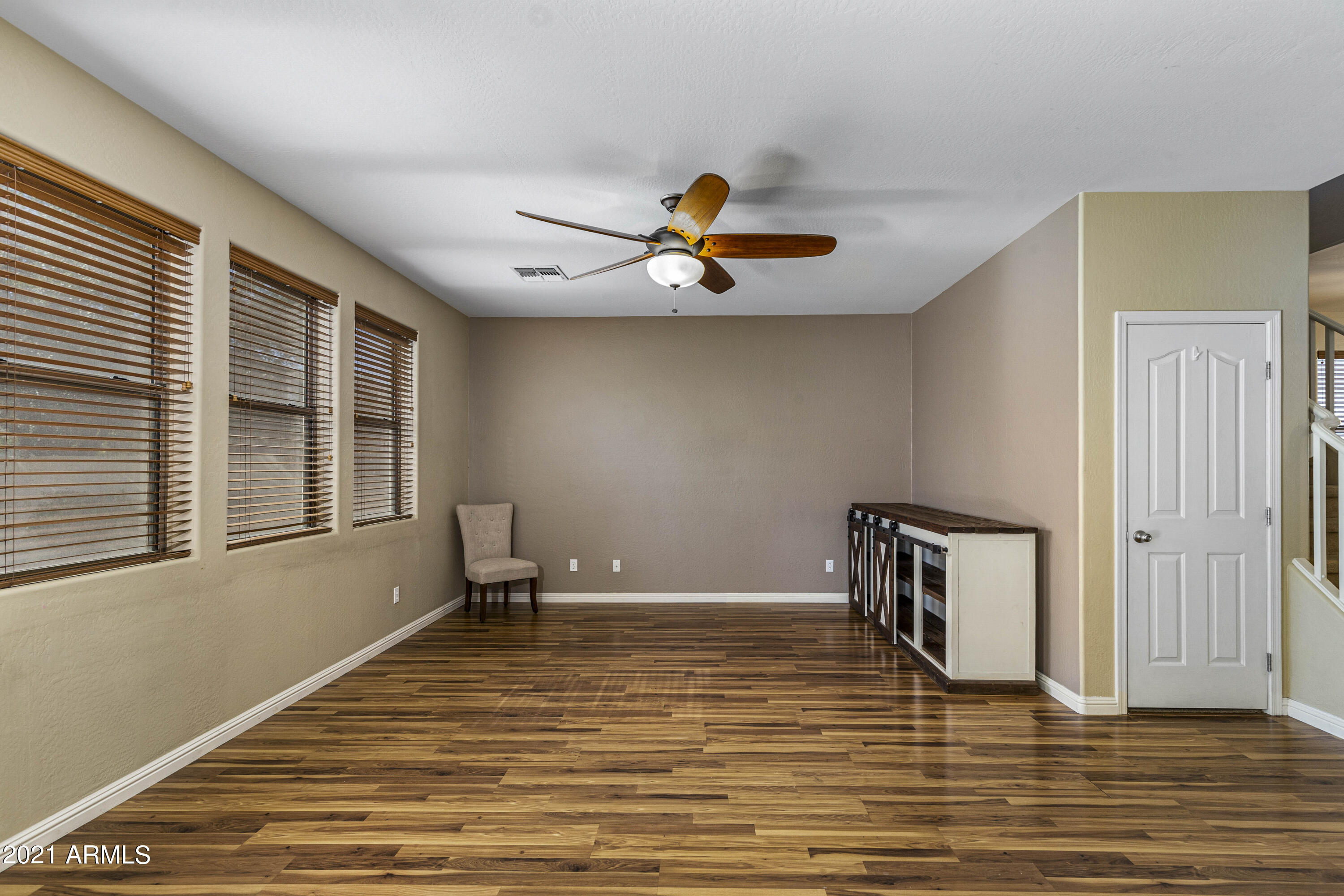 3549 East Harwell Road Gilbert, AZ 85234 - Photo 9 of 37 IMG_0887.1