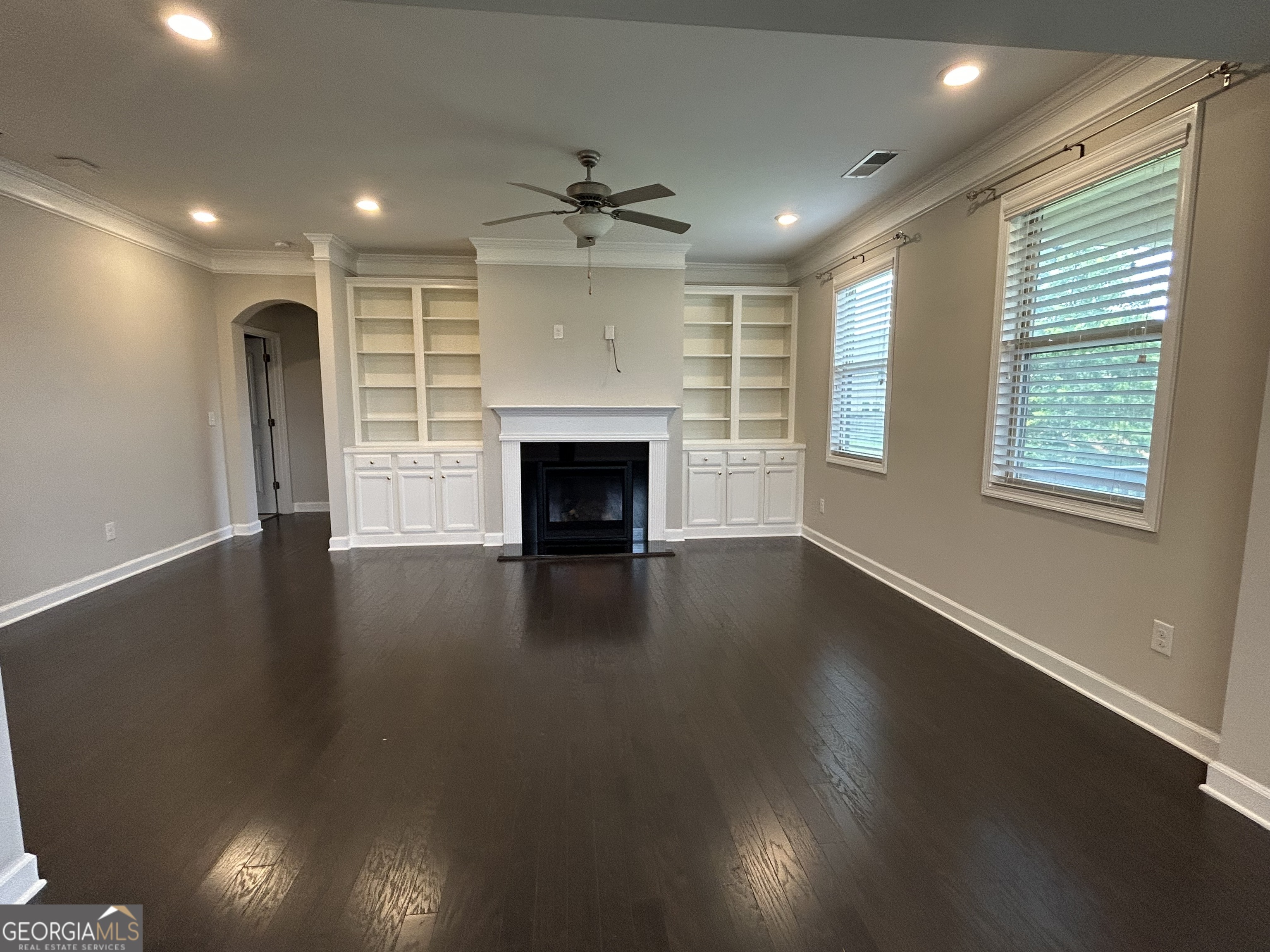 2940 Furlong Court Cumming, GA 30040 - Photo 4 of 37