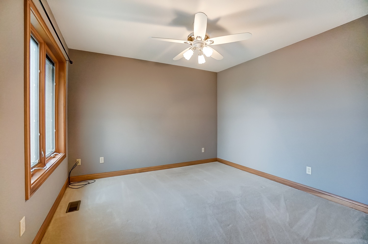 6267 Highway 6 Butler, IN 46721 - Photo 23 of 36