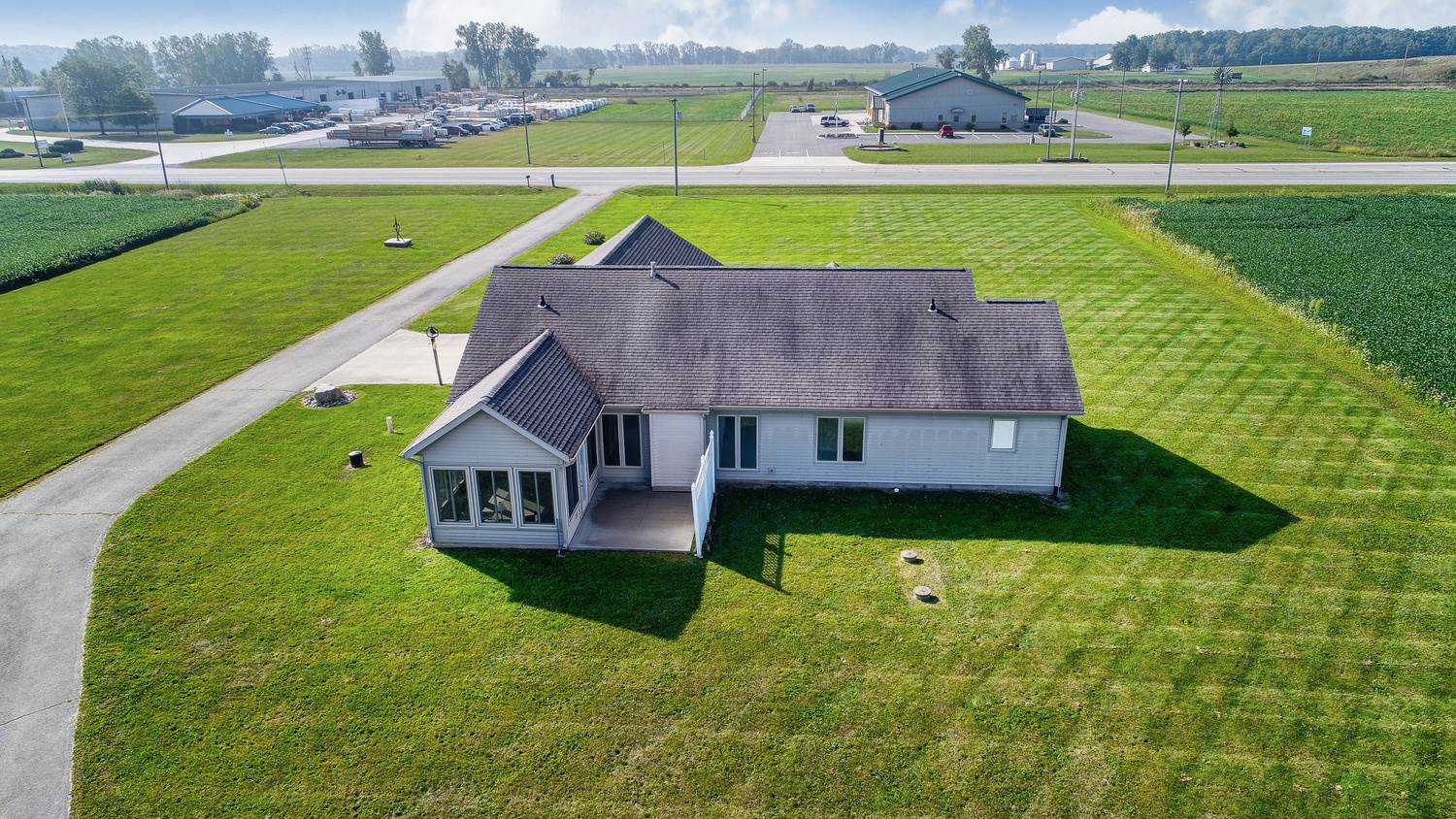 6267 Highway 6 Butler, IN 46721 - Photo 33 of 36