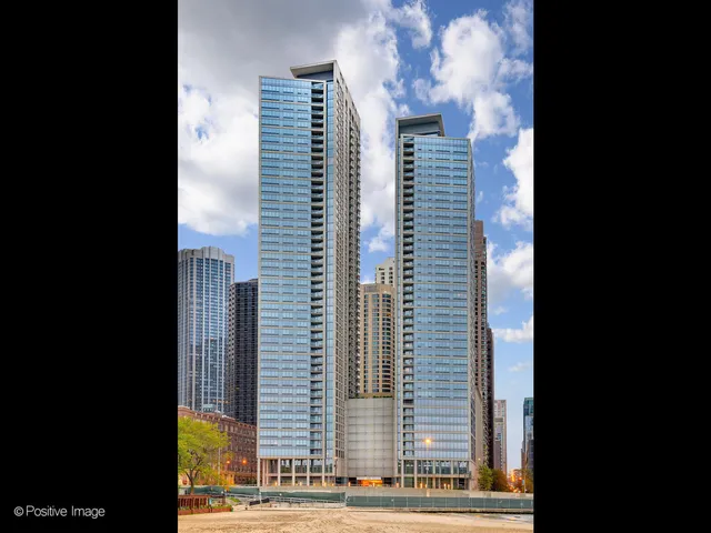 $600,000 | 600 North Lake Shore Drive, Unit 3109, Chicago, IL 60611