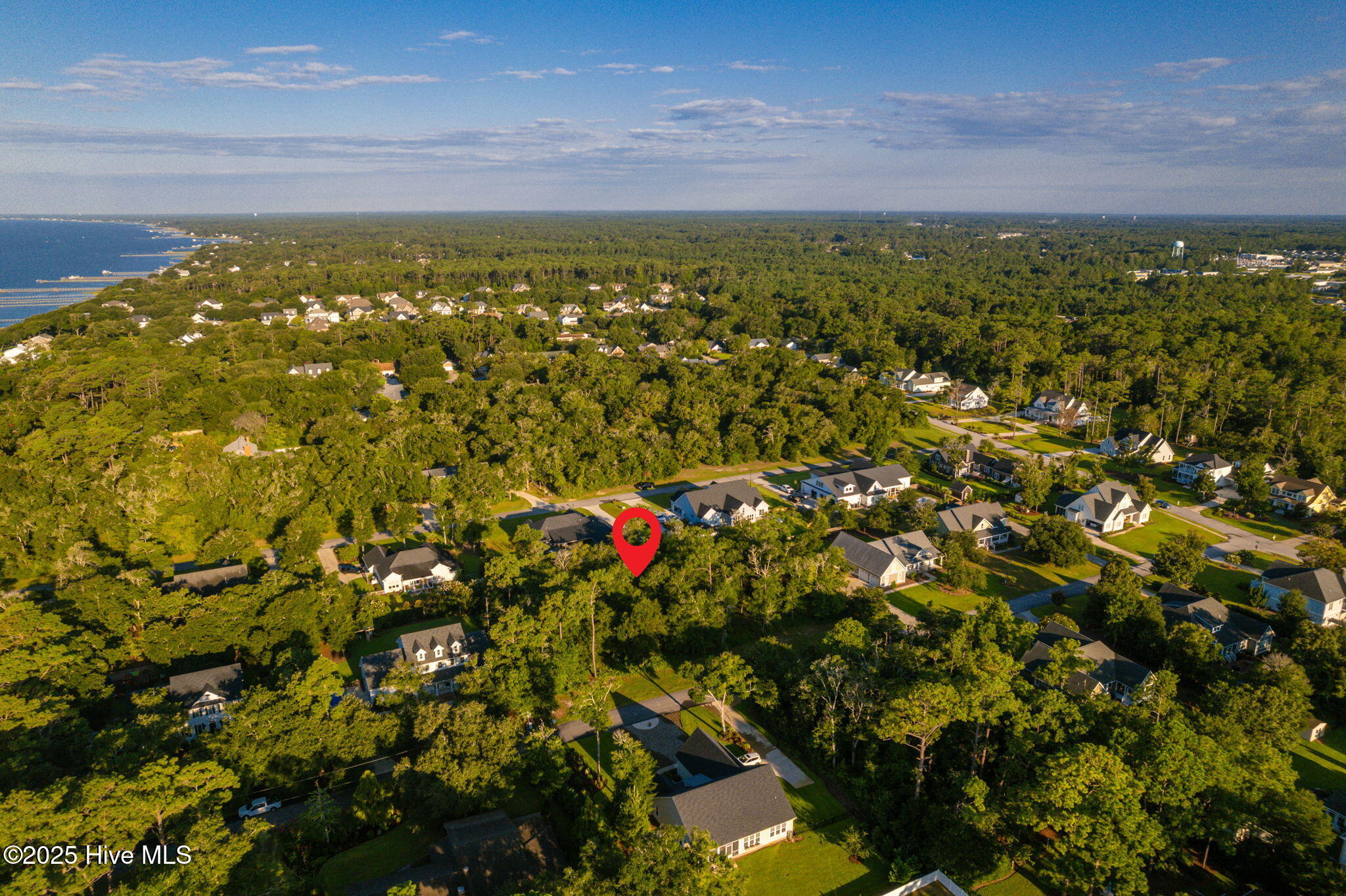 207 Coventry Road Morehead City, NC 28557 - Photo 16 of 25 Close Proximity to the Sound