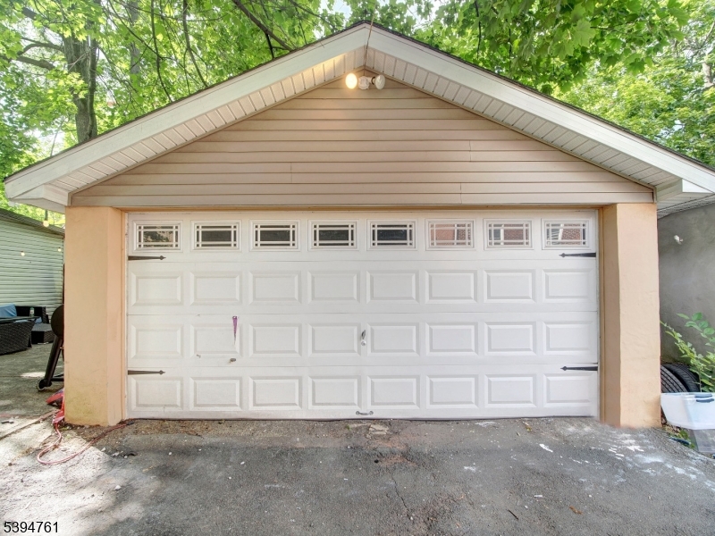 289 North Center Street Orange, NJ 07050 - Photo 14 of 20