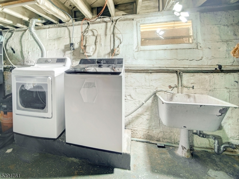 289 North Center Street Orange, NJ 07050 - Photo 18 of 20