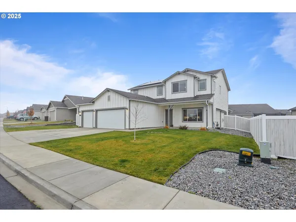 $520,000 | 1678 Wilson Street, Umatilla, OR 97882