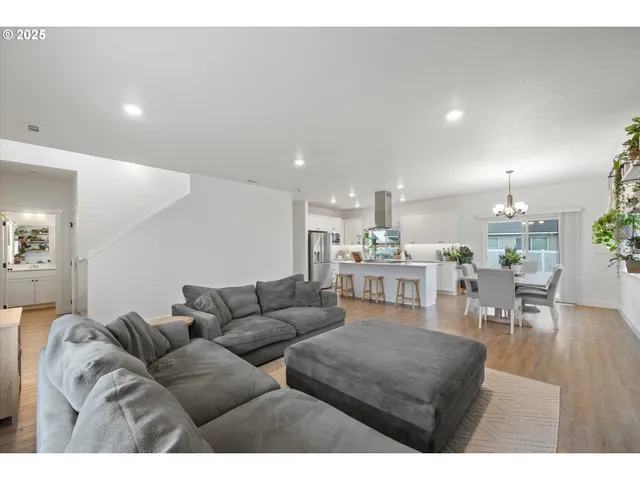 $530,000 | 1678 Wilson Street, Umatilla, OR 97882