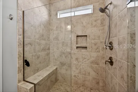 $949,000 | 9 Lilydipper Court, Bluffton, SC 29910