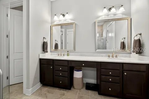 $949,000 | 9 Lilydipper Court, Bluffton, SC 29910