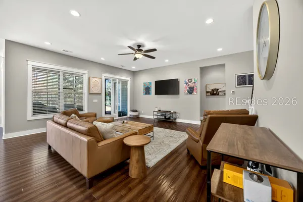 $914,999 | 9 Lilydipper Court, Bluffton, SC 29910