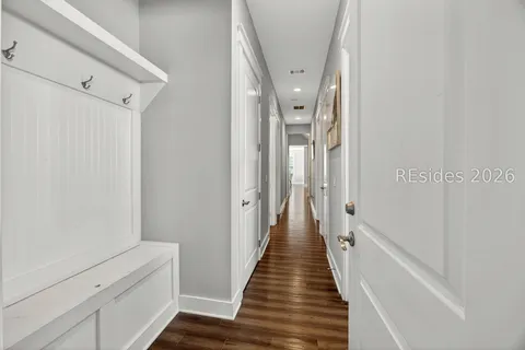 $949,000 | 9 Lilydipper Court, Bluffton, SC 29910