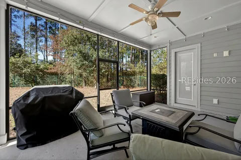 $899,000 | 9 Lilydipper Court, Bluffton, SC 29910