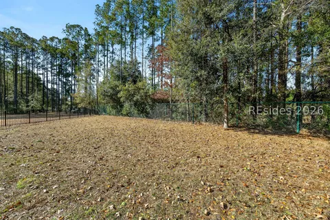 $949,000 | 9 Lilydipper Court, Bluffton, SC 29910