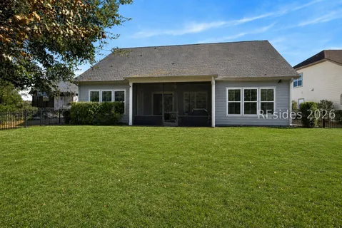 $899,000 | 9 Lilydipper Court, Bluffton, SC 29910