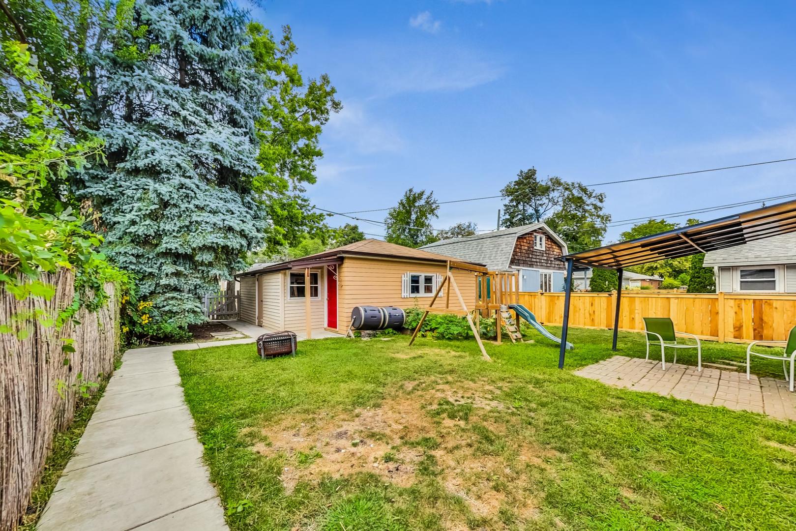 8506 East Prairie Road Skokie, IL 60076 - Photo 17 of 19 Gallery Image 17