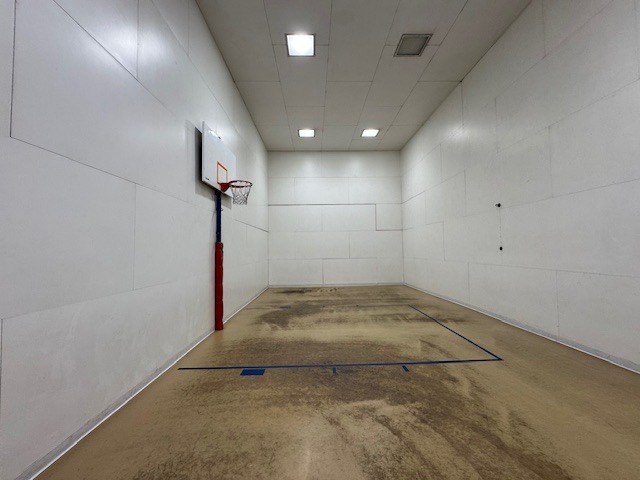 211 East Ohio Street, Unit 2405 Chicago, IL 60611 - Photo 16 of 23