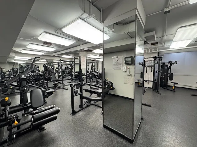 $2,300 | 211 East Ohio Street, Unit 2405, Chicago, IL 60611