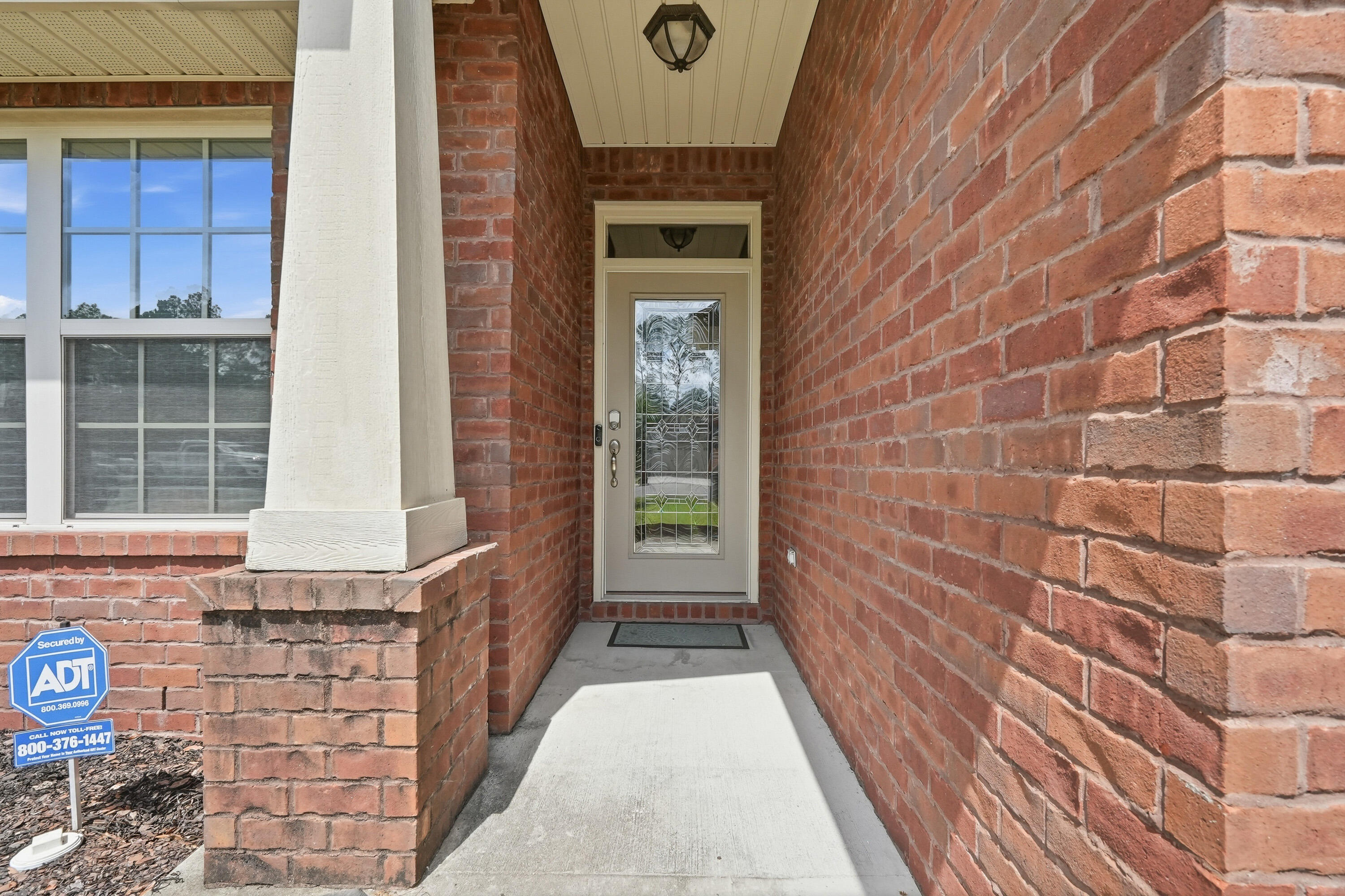 219 January Court Crestview, FL 32539 - Photo 2 of 21 219 january ct -4