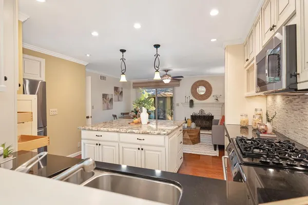 $430,000 | 6912 Navarro Court, Citrus Heights, CA 95621