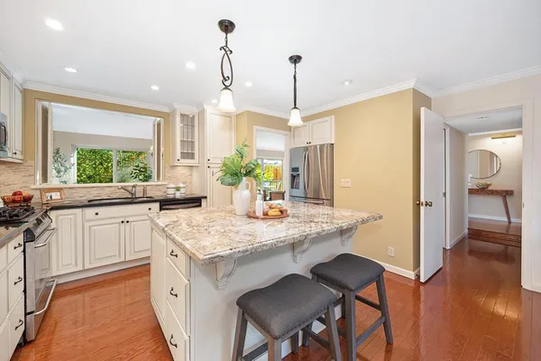 $430,000 | 6912 Navarro Court, Citrus Heights, CA 95621