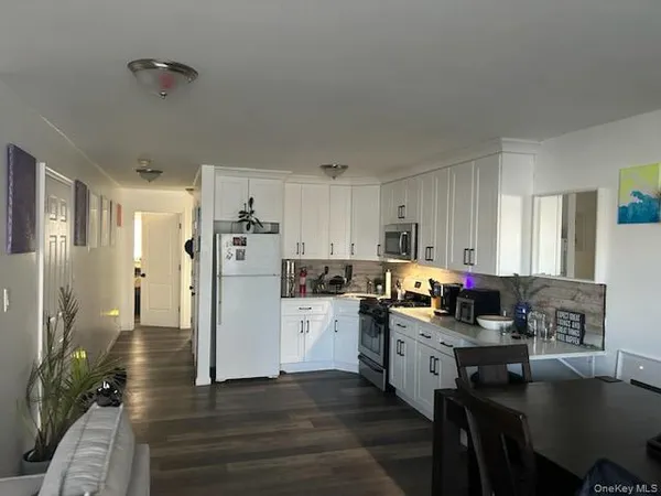 $1,199,000 | 204 Beach 102nd Street | Rockaway Beach