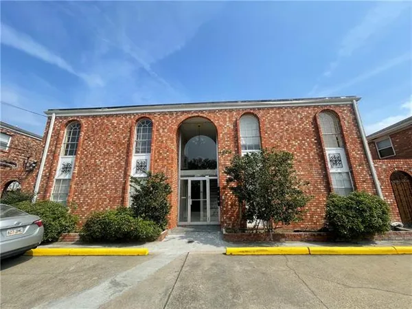 $1,275 | 6629 Fleur De Lis Drive, Unit 6, New Orleans, LA 70124