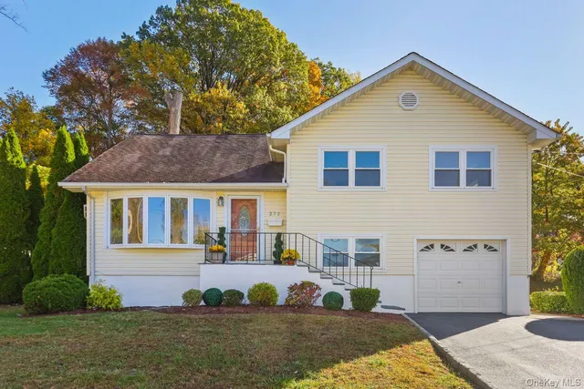$875,000 | 270 Pembrook Drive, Yonkers, NY 10710