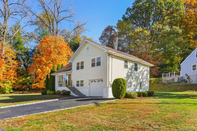 $850,000 | 270 Pembrook Drive, Yonkers, NY 10710