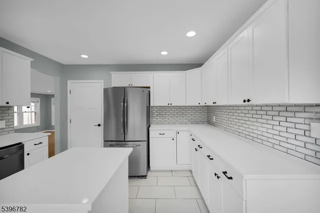 $449,900 | 12 Richards Street, Ogdensburg, NJ 07439