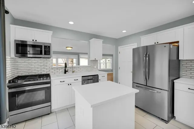 $449,900 | 12 Richards Street, Ogdensburg, NJ 07439